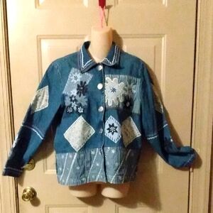 Vtg daisy floral jeans jacket